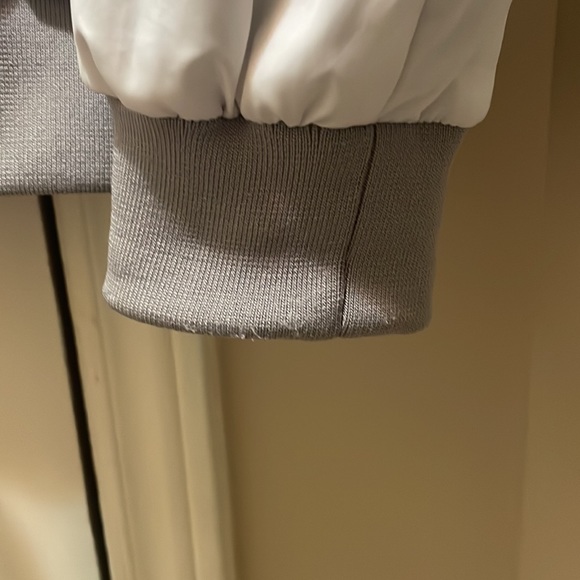 Guess jacket, great condition!! - Picture 5 of 5